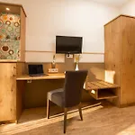 Heffterhof 4*