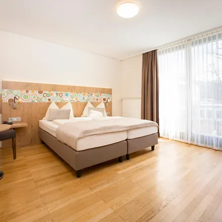 ヘフターホフ 4*