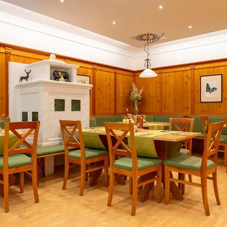 ヘフターホフ 4*