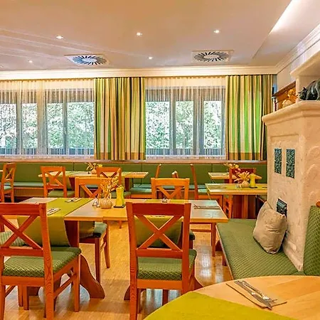 Hotel Heffterhof 4*