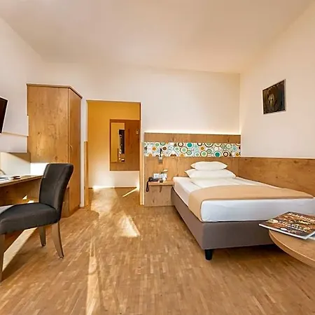 Heffterhof Hotel 4*