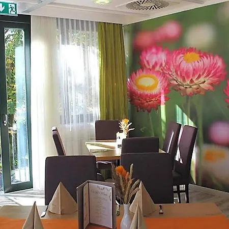 Heffterhof Hotel 4*